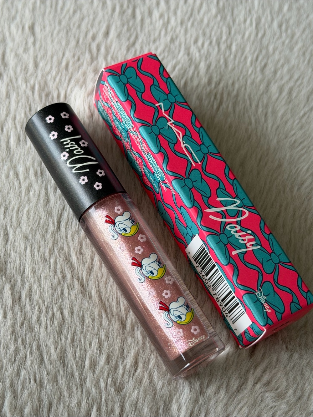 MAC x Disney Limited Edition Out On The Town Lipglass – Beige Pink Shimmer